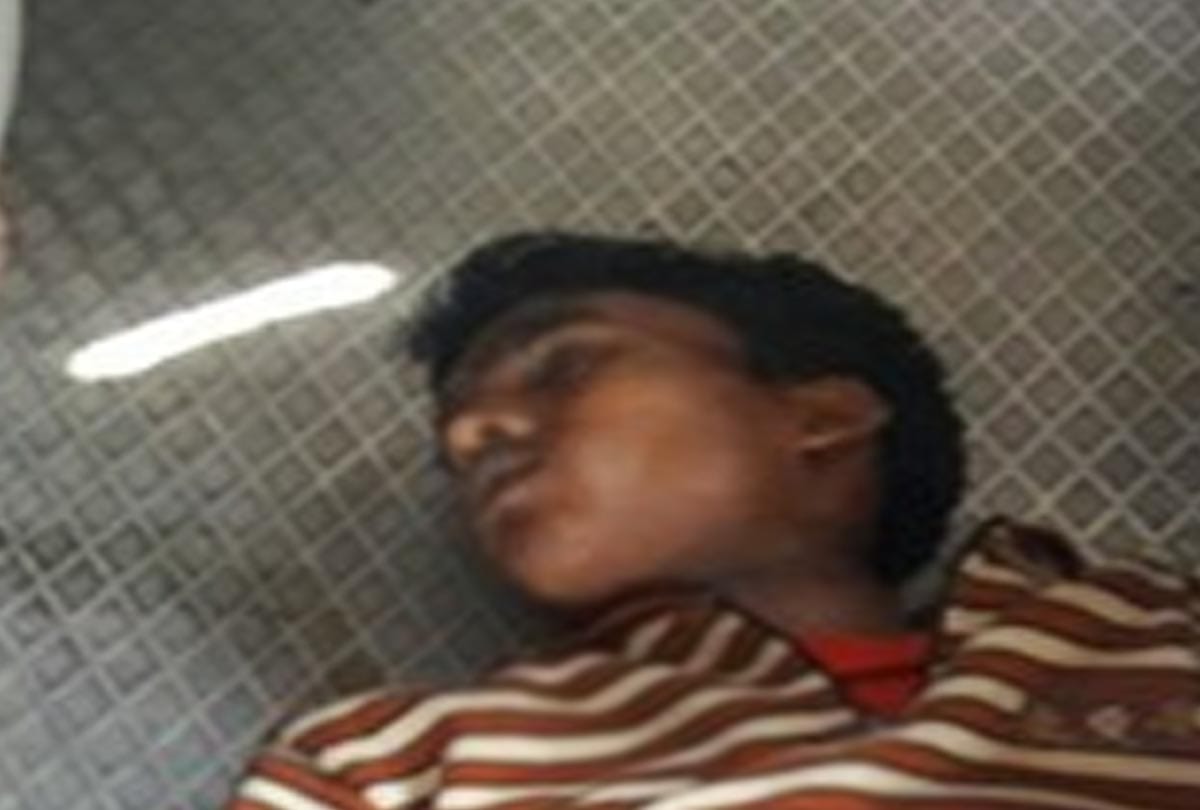 dead body found in bus in kanpur
