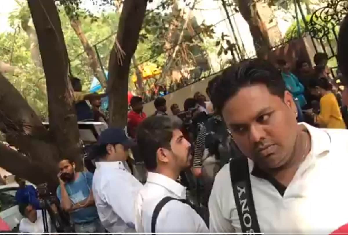 Sridevi Death News Media and Fans gather outside sridevi house