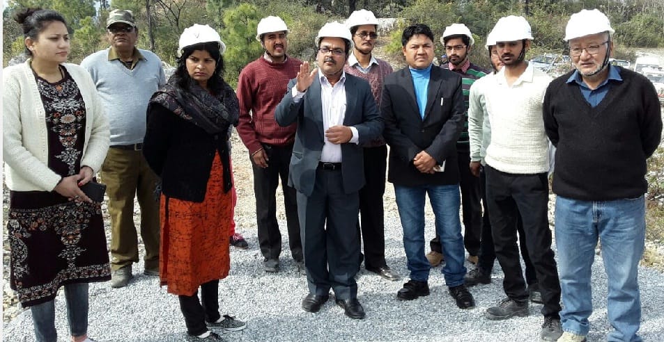DM inspected the mining area of the magnesite company