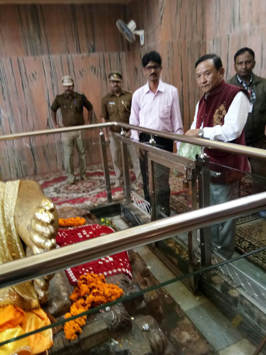 ADG plunged into main temple Chiveur