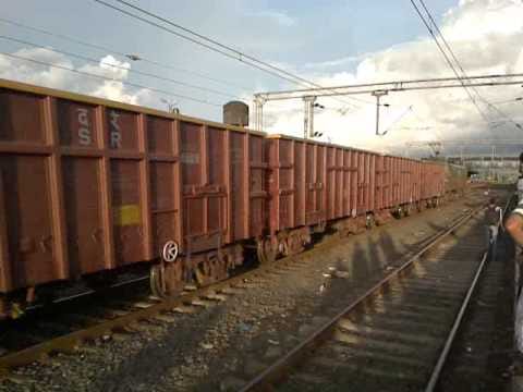 indian railway goods train driver stopped train on railway fatak