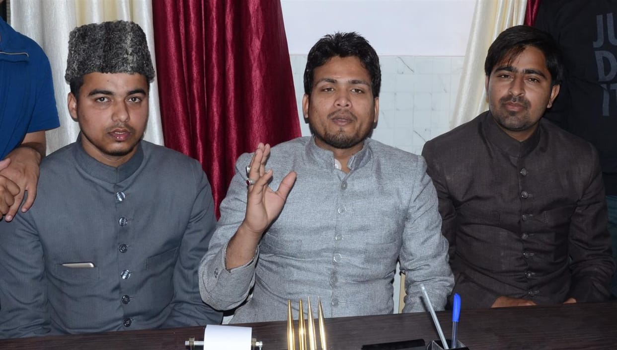 AMU opposes President's arrival
