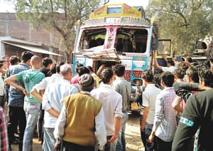 Jamatali truck rode, death to schoolgirl