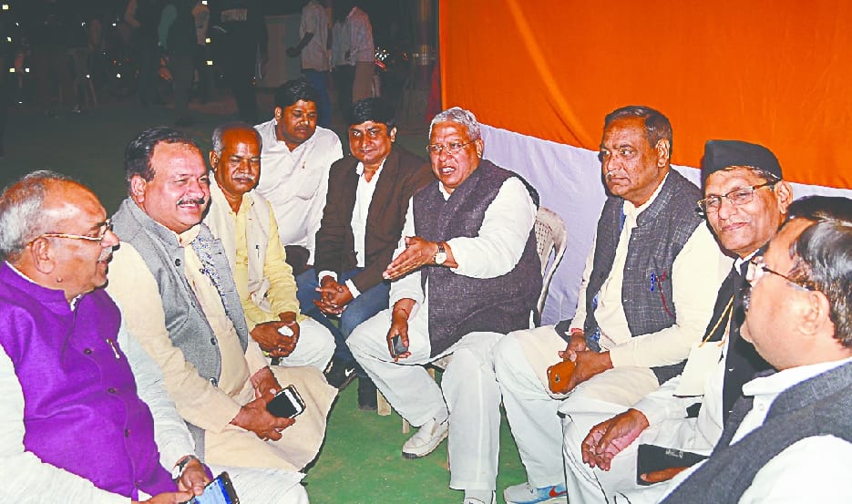 samhalkar nikle, divet rahega route