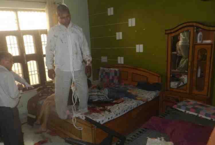 sonipat man killed wife and two sons, commits suicide