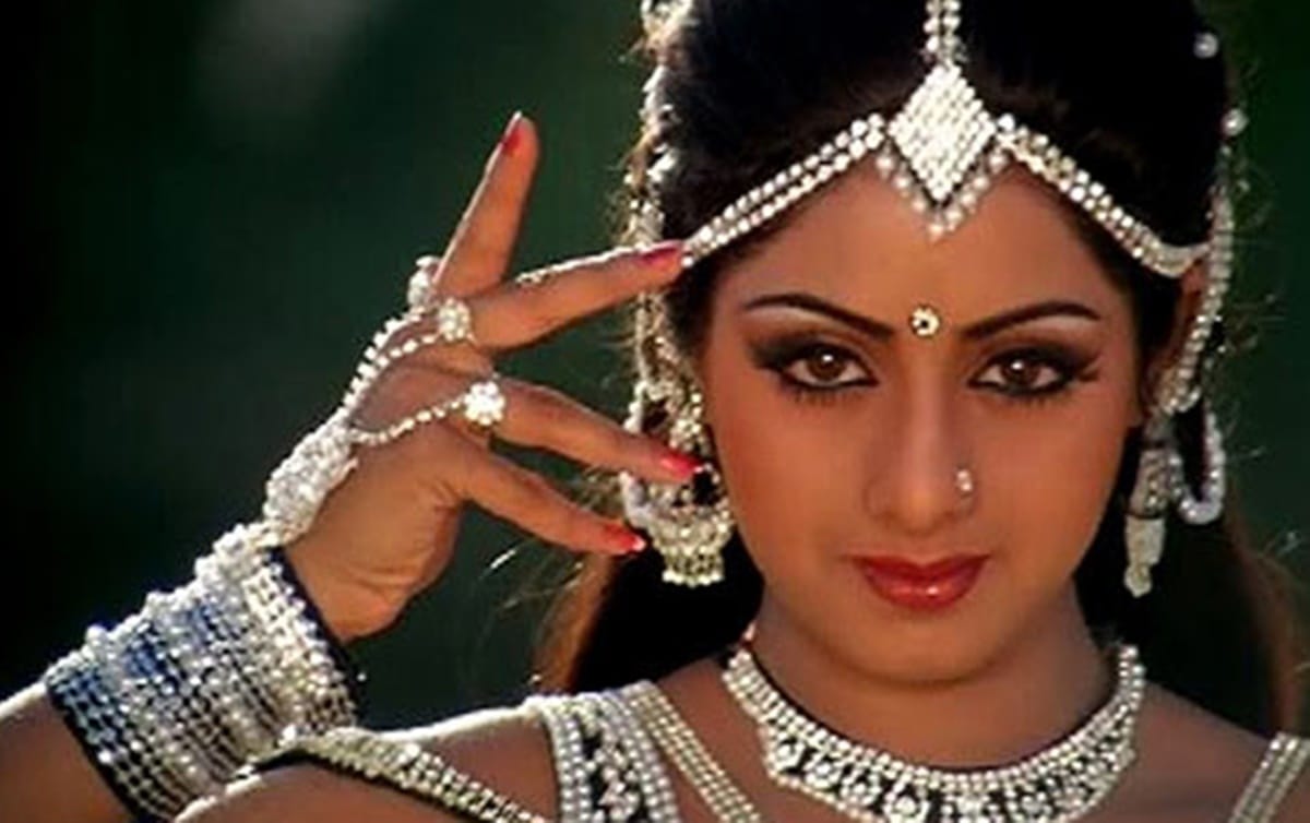 Sridevi death Exposes Her Real Relationship With Jeetendra