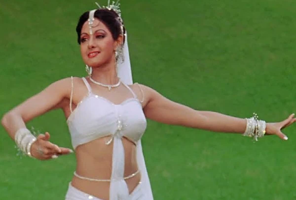 sridevi and other bollywood actresses who played mother and beau