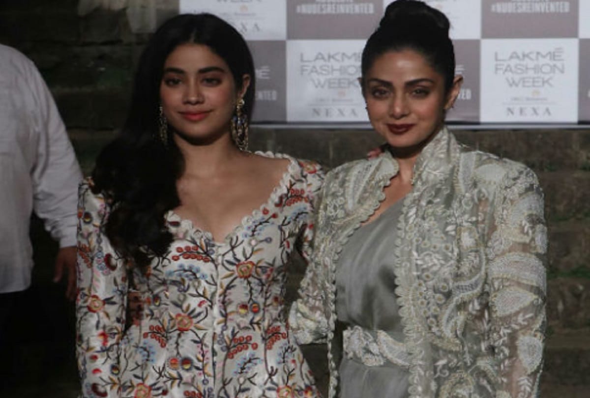 Jhanvi Kapoor reaction after Sridevi death 