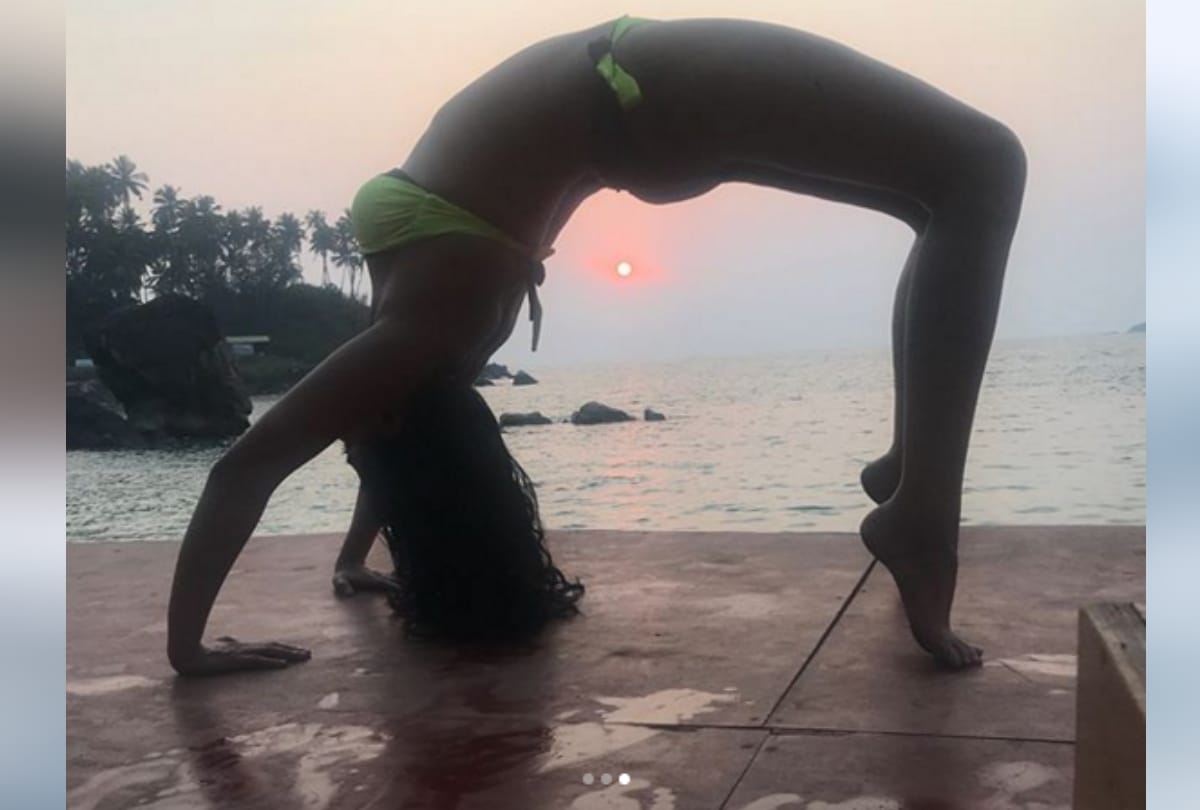chandramukhi chautala aka kavita kaushik posted her photo doing chakrasan