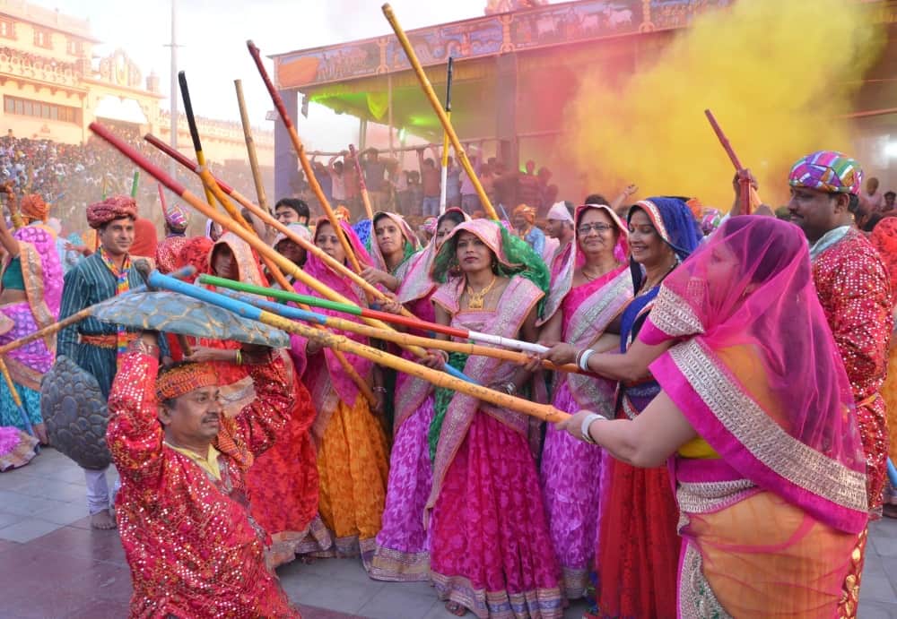 astrology trick get money on holi 2018