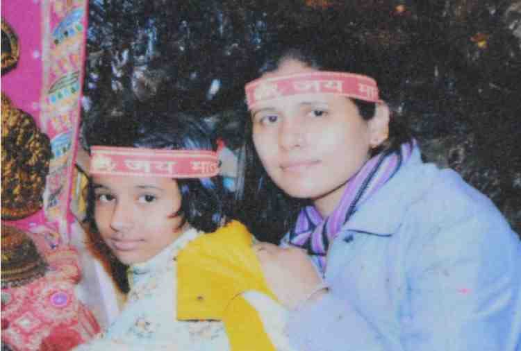 chandigarh woman suicide attempt, daughter commits hanging suicide