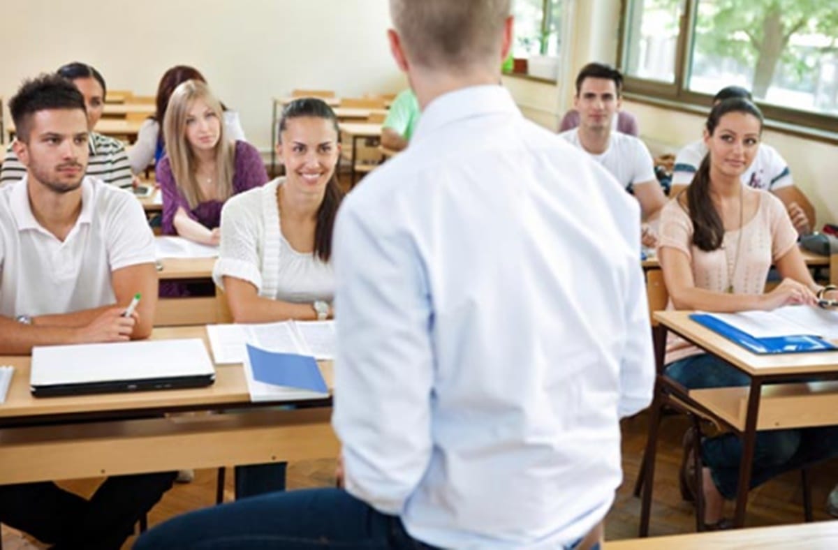 Indian students joining American Computer Science and Engineering colleges declined