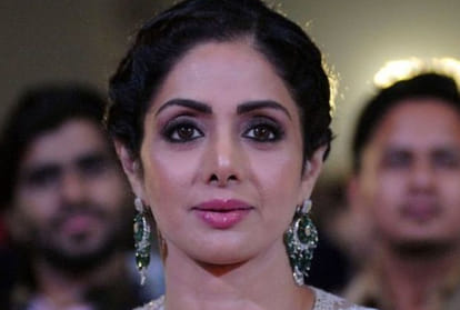 In dictatorship of Muhammad Zia-ul-Haq Pakistani citizens used to see wallpapers of Sridevi