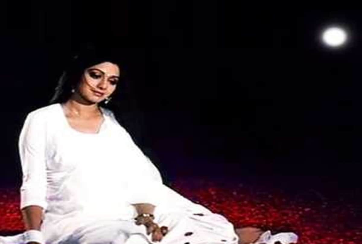 After death sridevi desire to dressup in white colour
