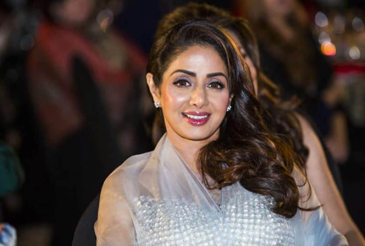 sridevi funeral message card and schedule of boney kapoor family