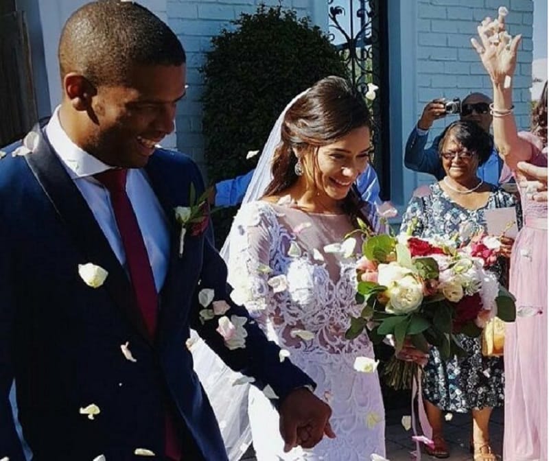 cricketer Vernon Philander married with his girlfriend mandy hudson