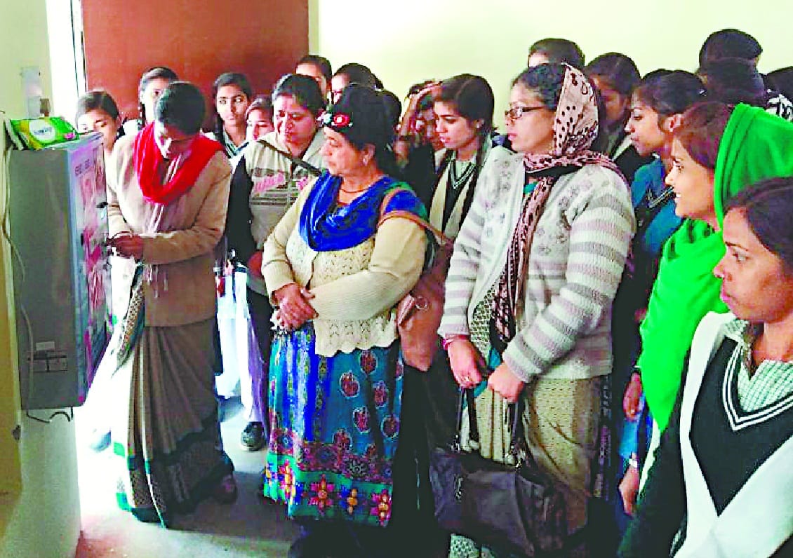  Vending machine installed in three schools