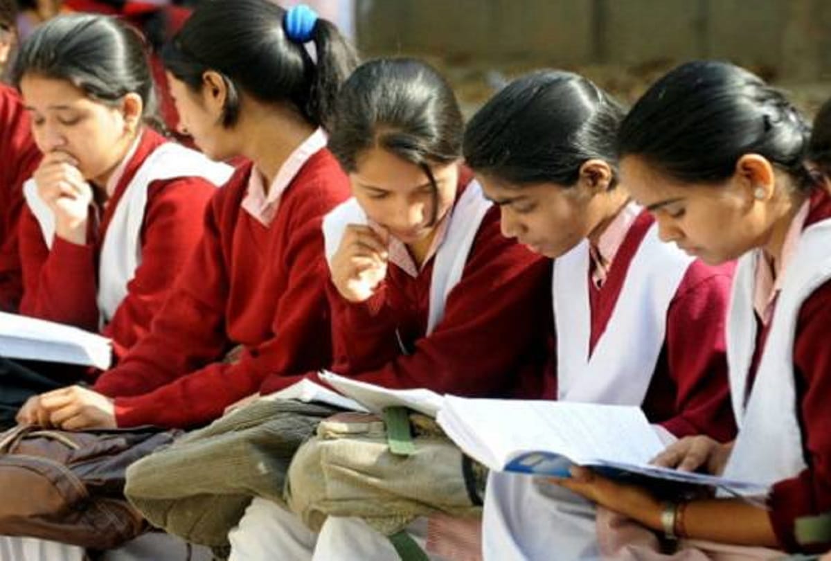 cbse 10th and 12th board admit card 10 things check now