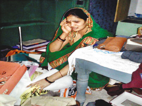 13 lakhs stolen from closed house of former member
