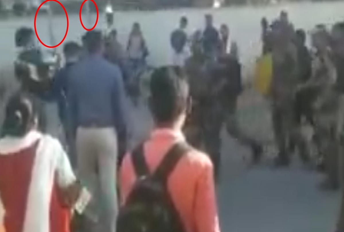 when army personnel delhi police constable at delhi cantt