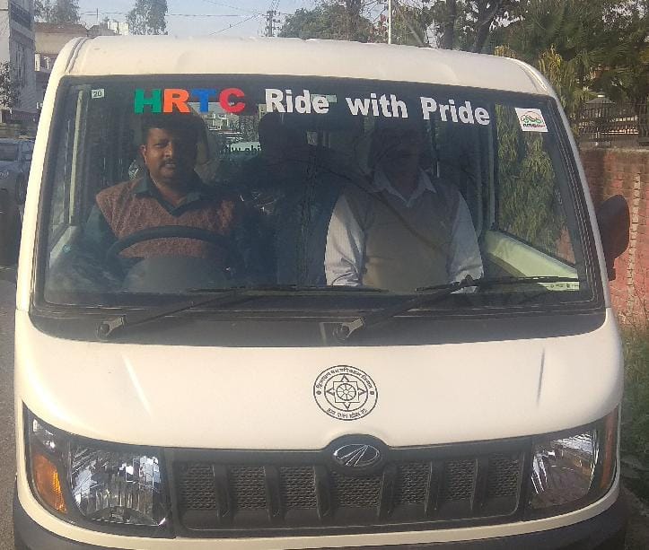 ऊना की सड़कों पर दौडने लगी इलेक्ट्रिक वैन