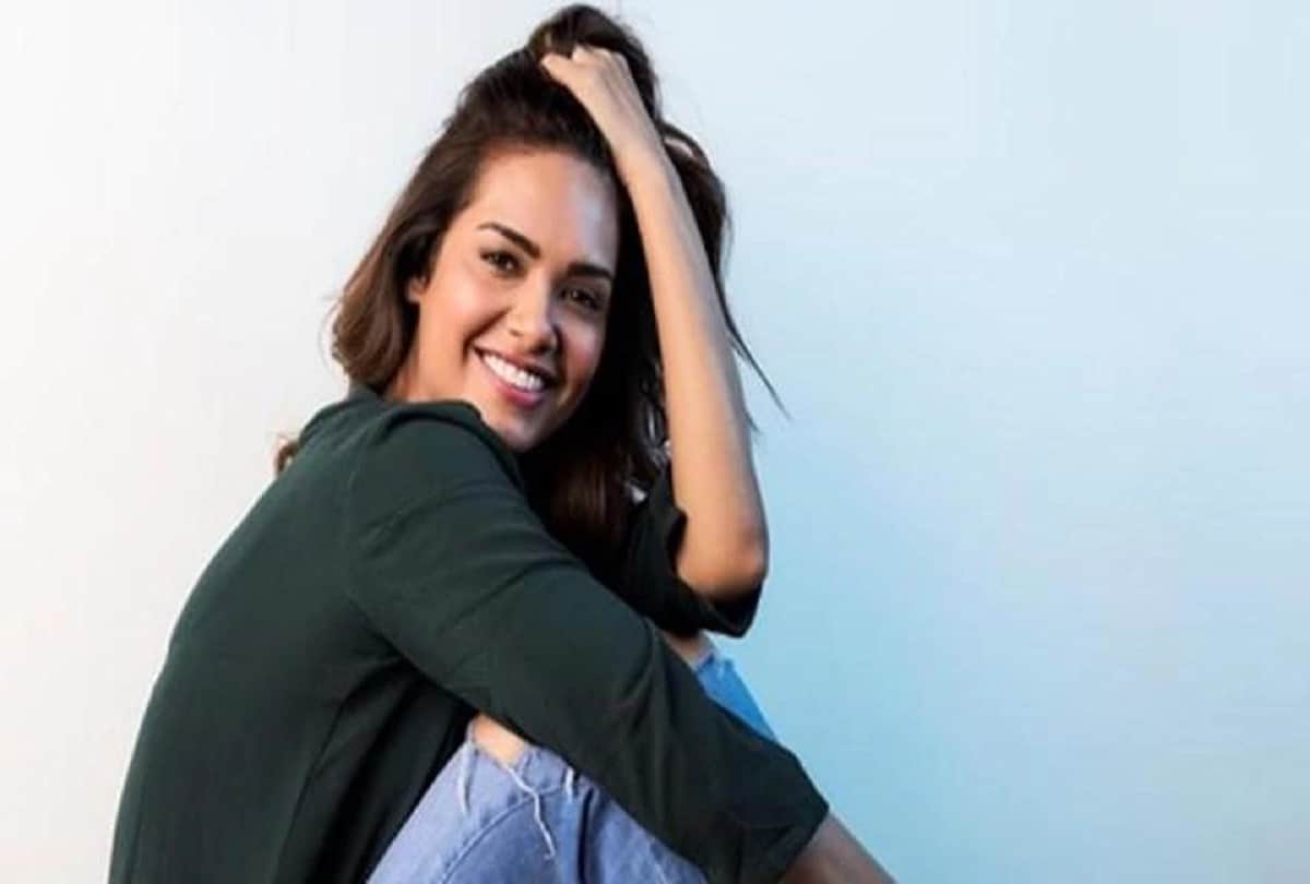 Esha Gupta not reached her upcoming film one day justice delivered promotion