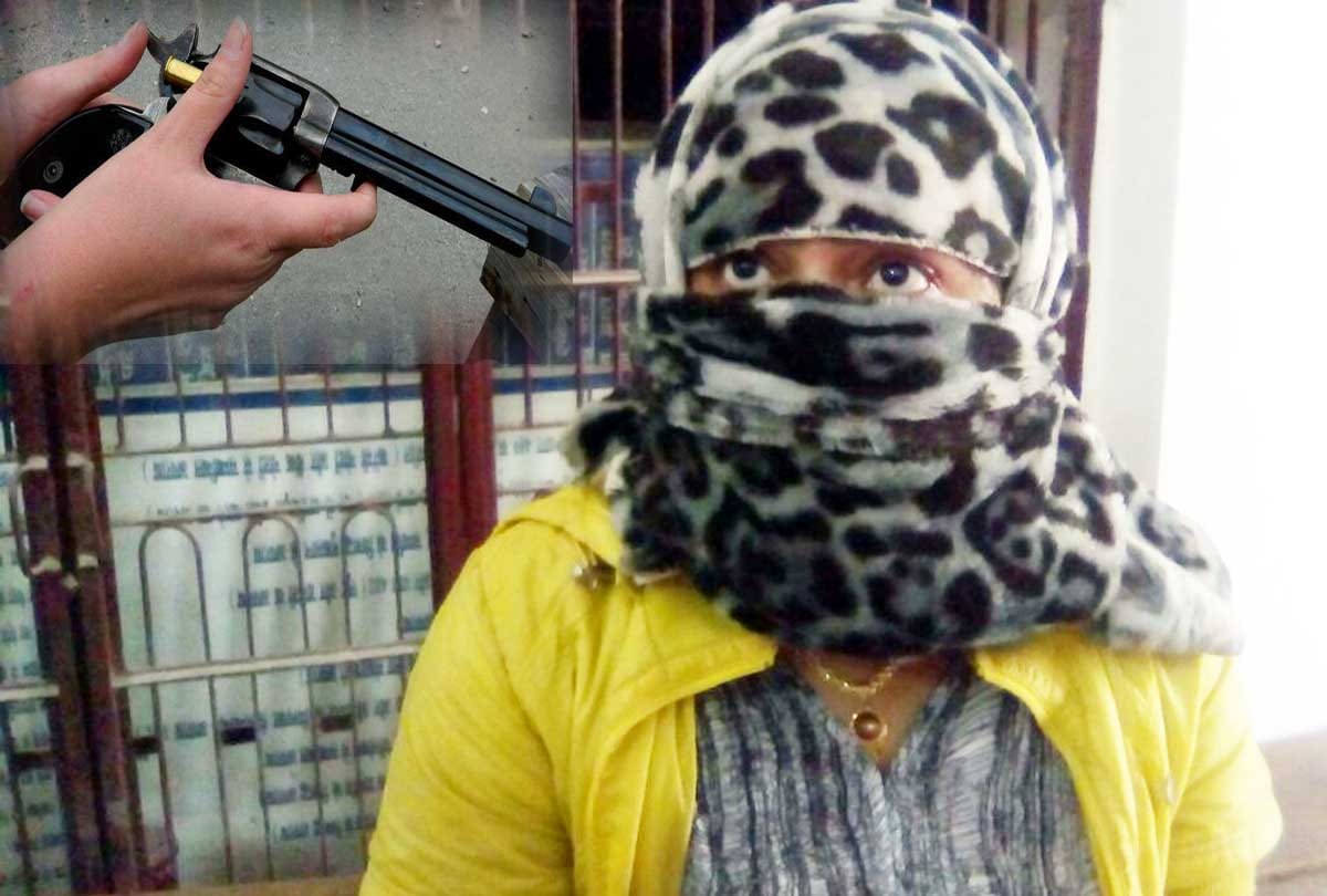 girl arrested with gun in kanpur