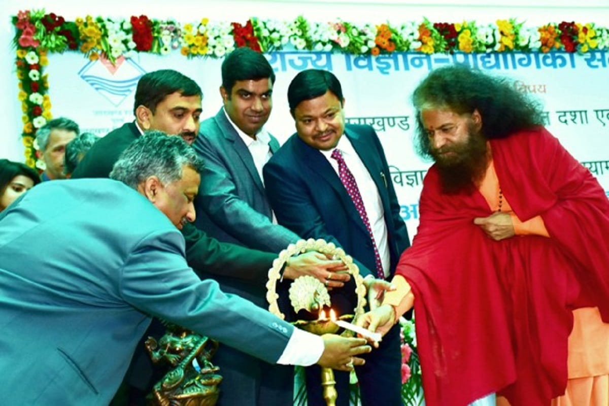 Conference on the safety of rivers at the Graphic Era University