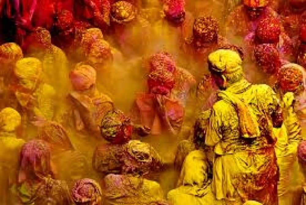 Holi 2021 date Know about Barsane and Braj Lathmar Holi
