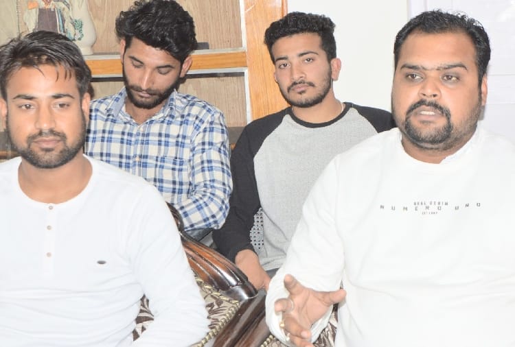 nsui state president gave warning of self-immolation