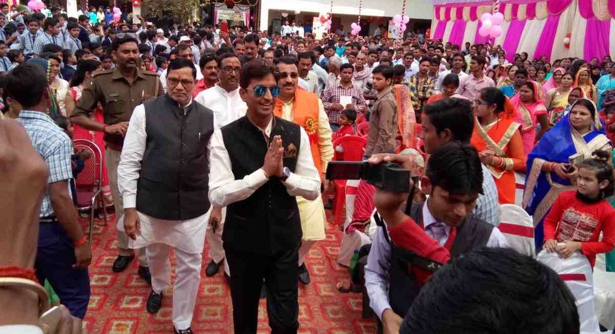 Kumar vishwas said that no information of AAP activities 