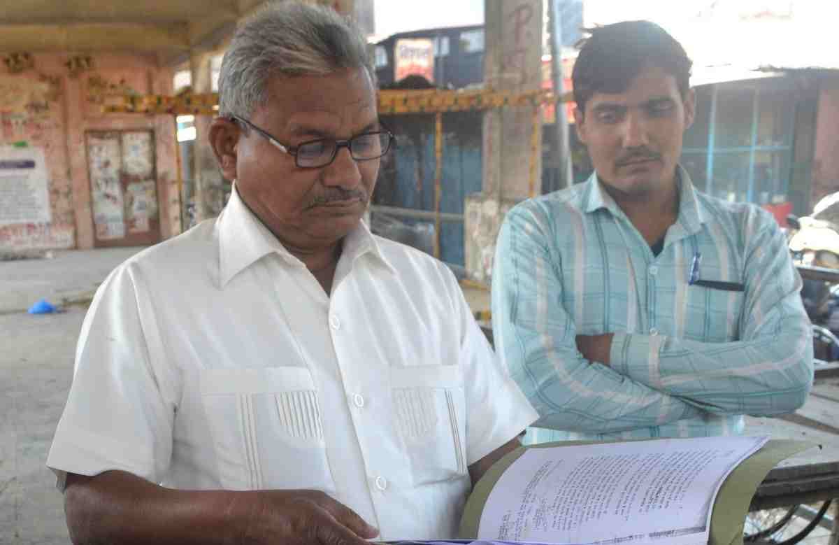 A man had struggle to prove himself alive