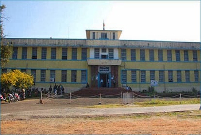 Bhopal MVM students refuse to accept MP government smartphone terming them inferior in quality