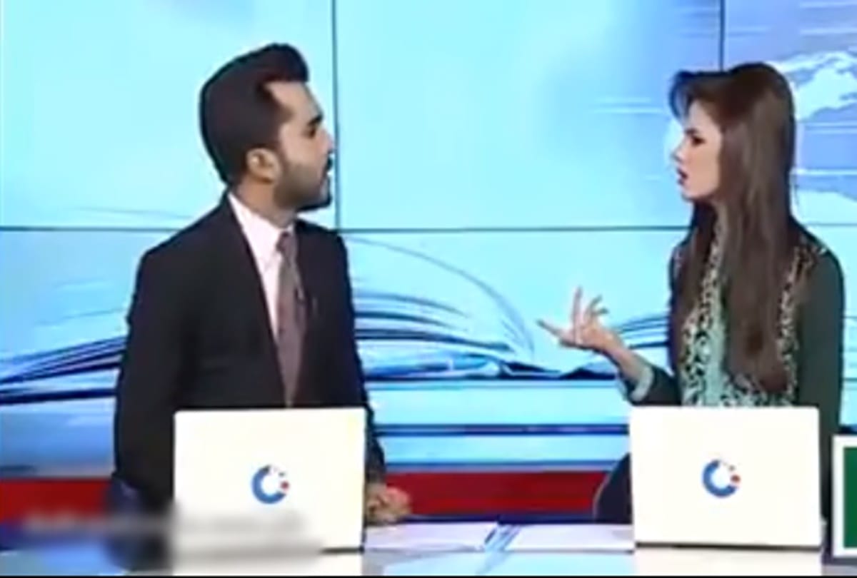  Watch Viral Videos Of Pakistani News Anchors Fight During Bulletin