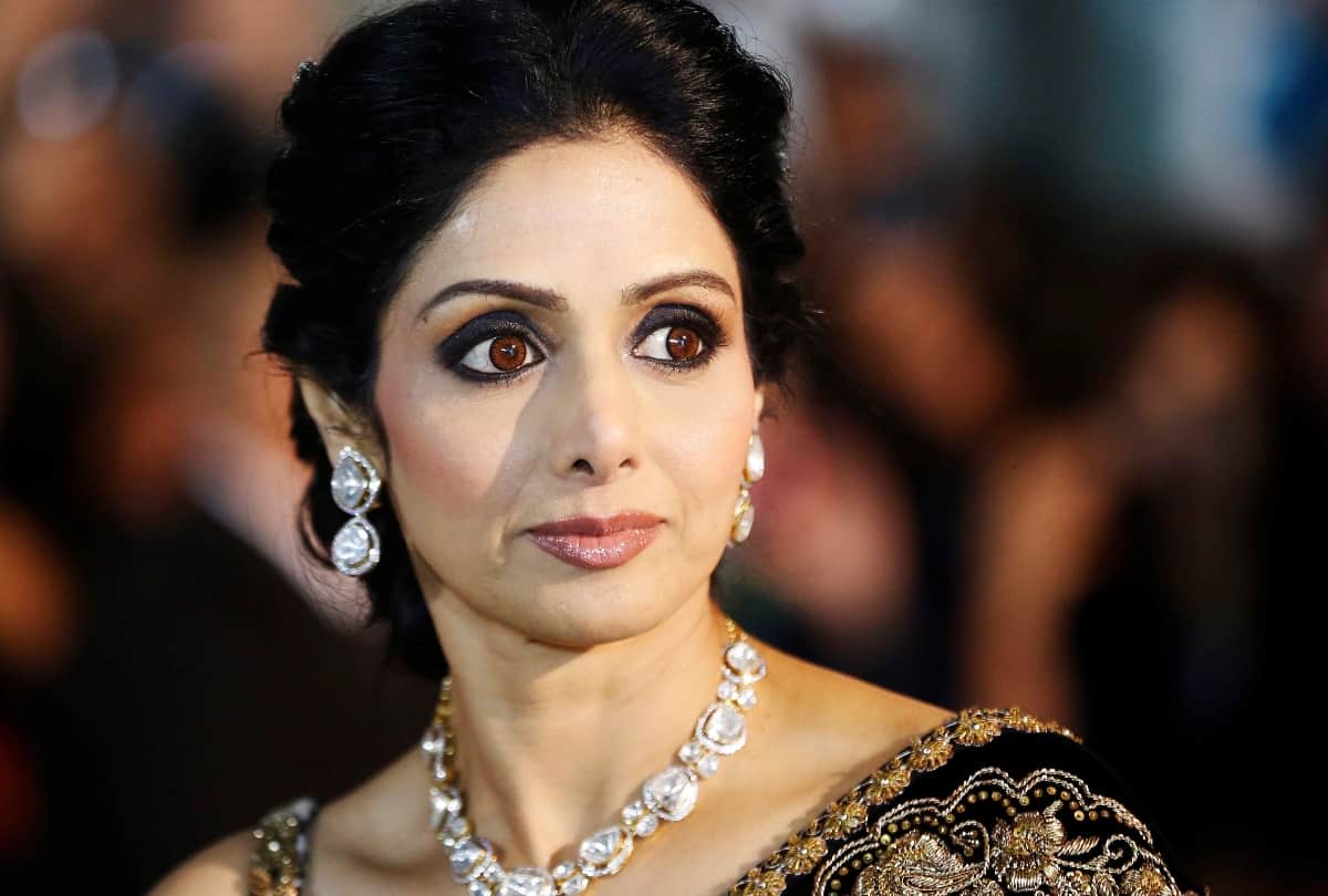 sridevi funeral message card and schedule of boney kapoor family