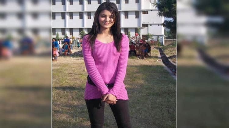 hate story 4 bold actress urvashi rautela rare seen photos