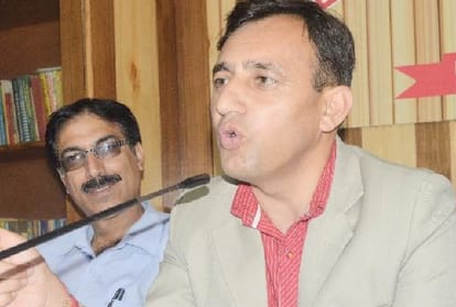 himachal govt teacher association against osd pundir