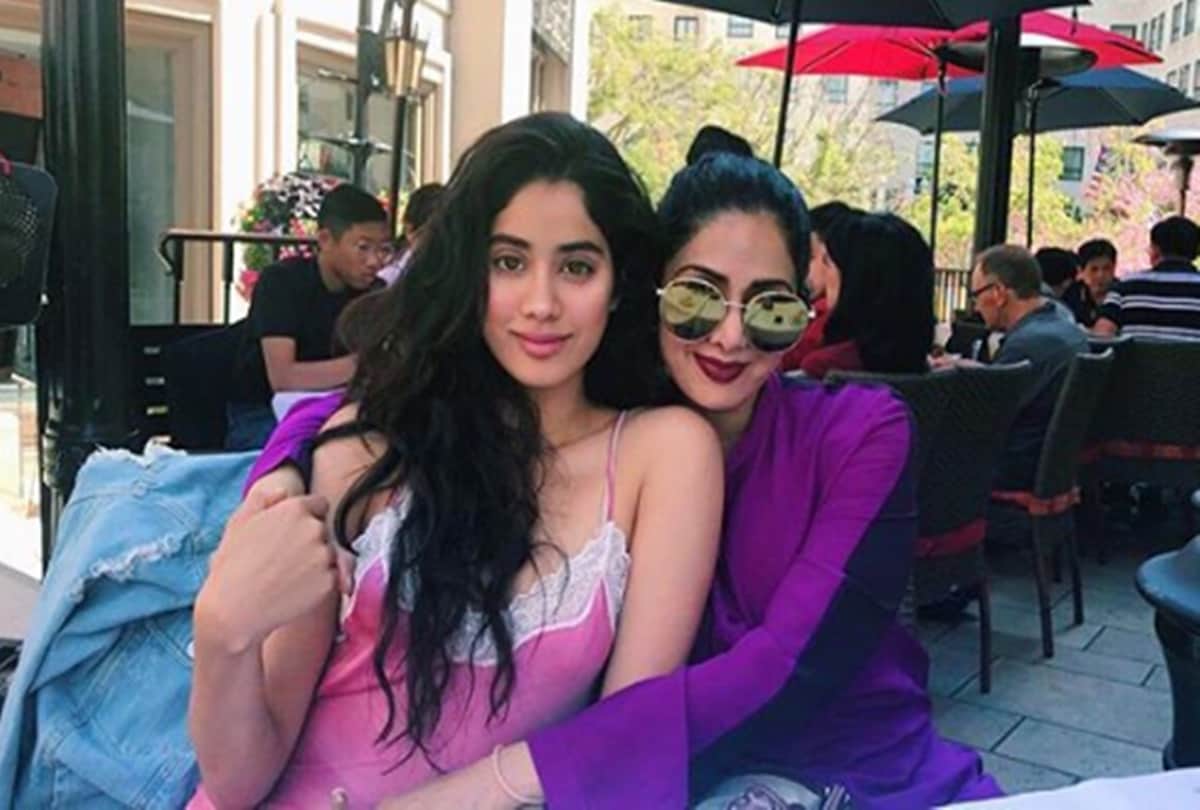 Janhvi Kapoor will turn 21 nest week but mom Sridevi won't be around with her