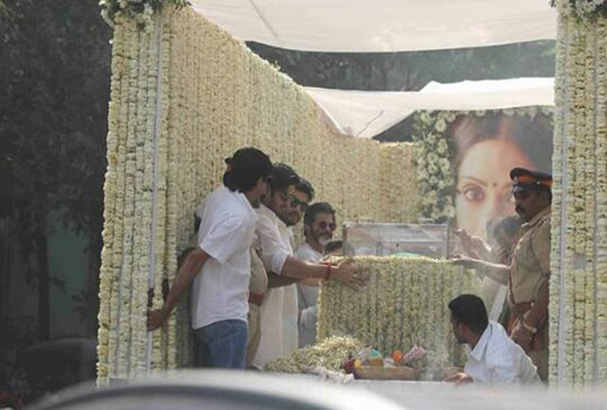 arjun kapoor lost his mother second time but stand with his family