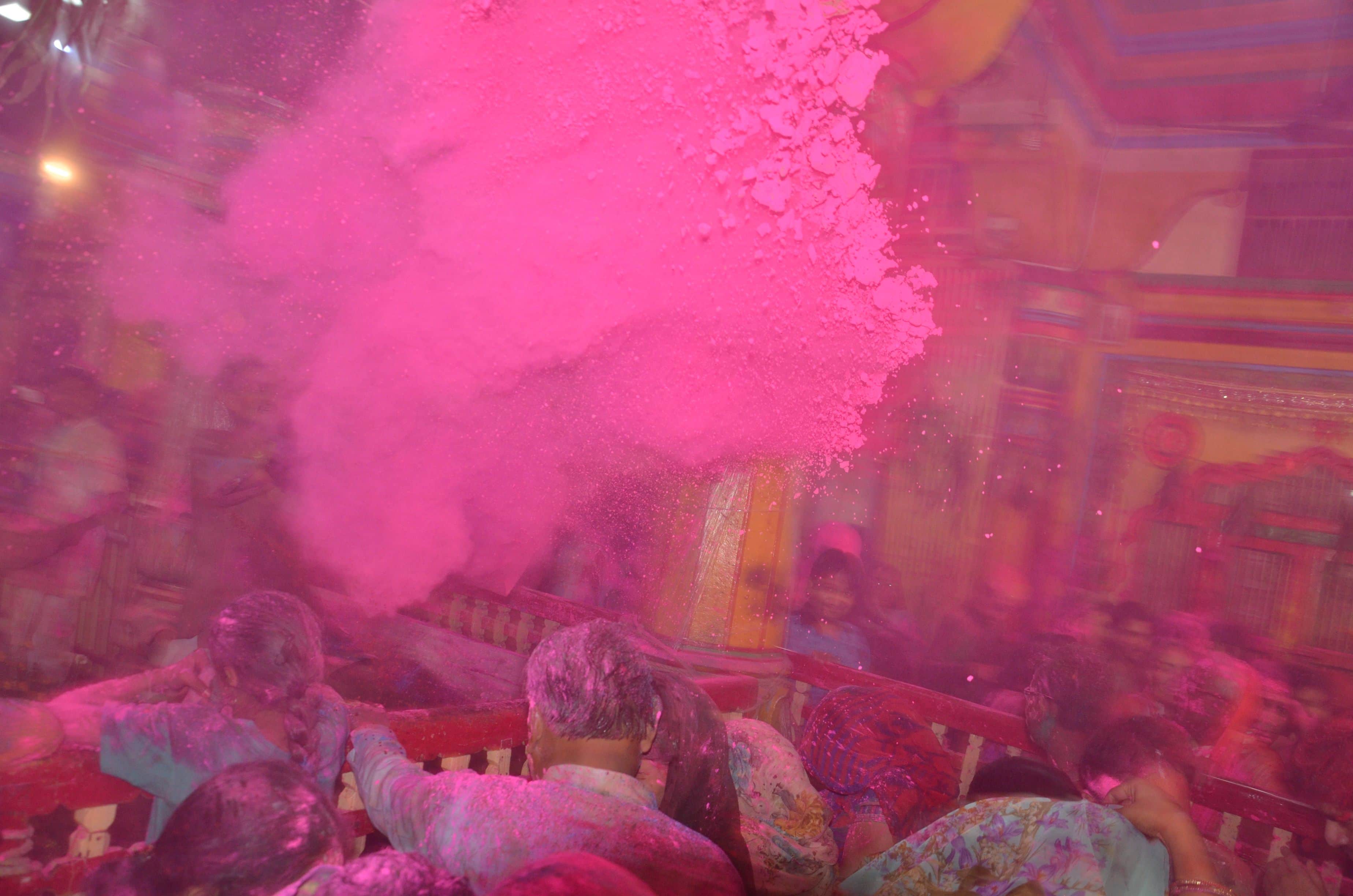 Holi 2019: best home remedies to remove holi colors