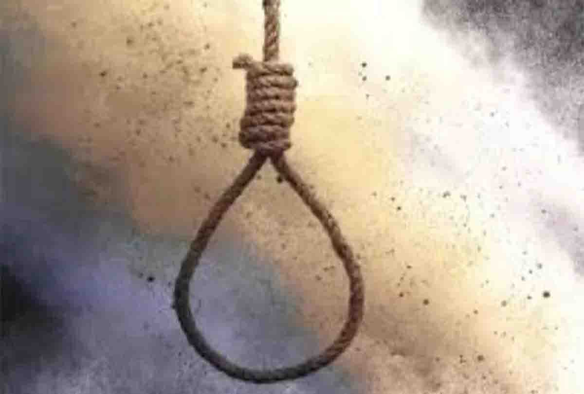 7th class student commit suicide in up