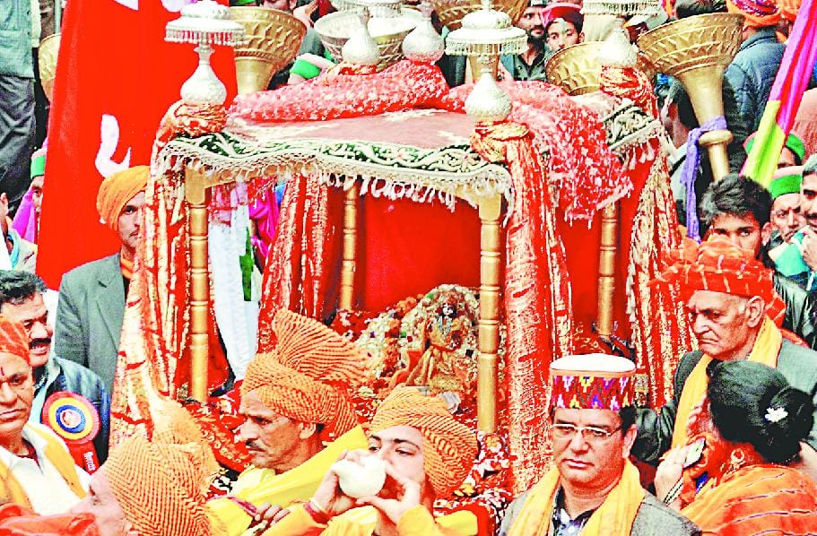 राजदेवता माधोराय संग खूब उड़ेगा गुलाल