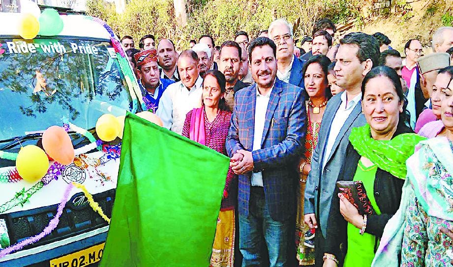 सुंदरनगर में परिवहन निगम की इलेक्ट्रिकल टैक्सी सेवा शुरू