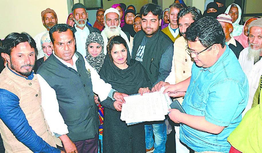 कूड़ा डालना बंद नहीं हुआ तो होगा आंदोलन
