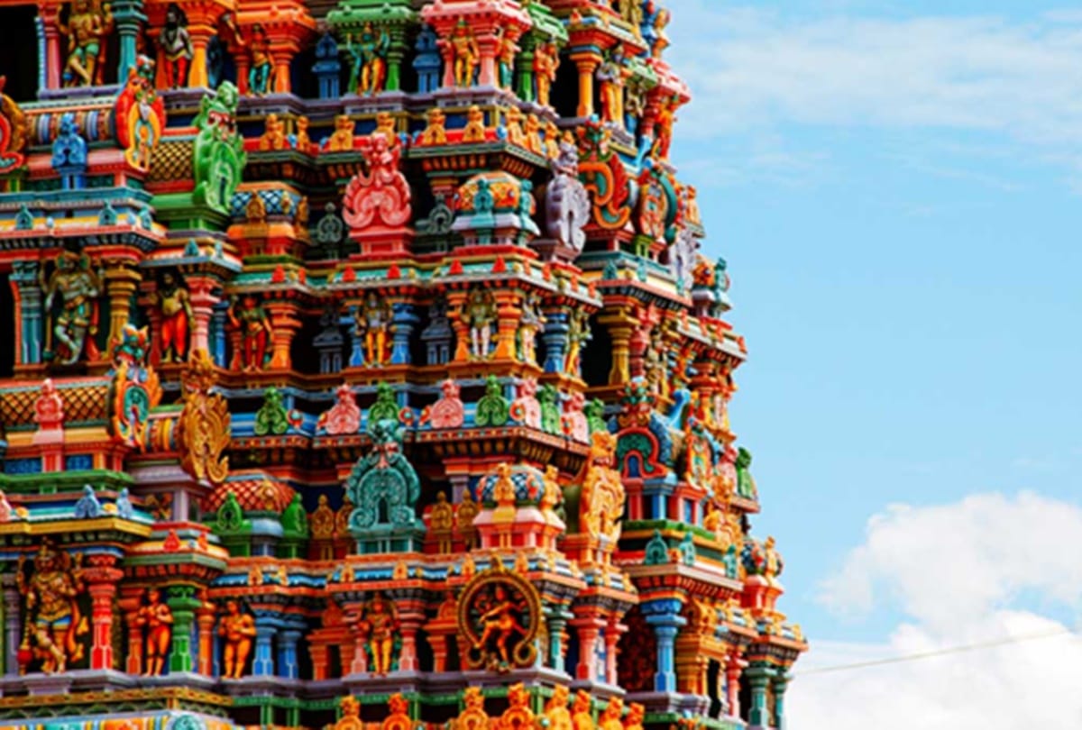 Meenakshi temple to ban mobile phones from 3rd March because of security reasons