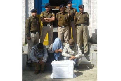 Fake currency racket busted three arrested in Mandi Himachal Pradesh