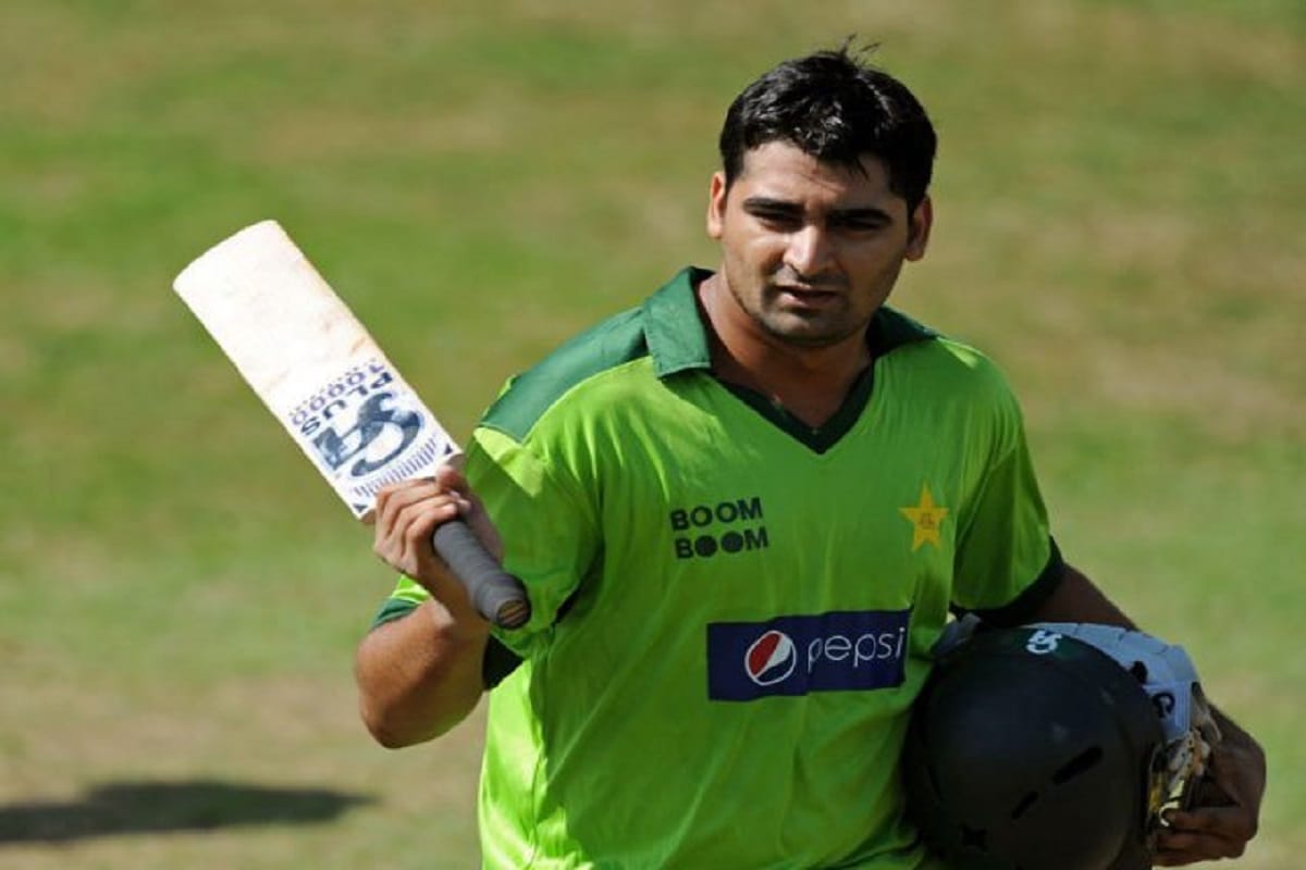 pakistan cricketer shahzaib Hassan banned for spot fixing by pcb
