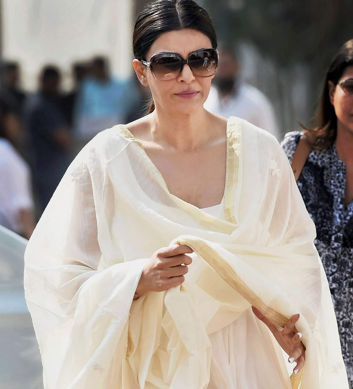 Sushmita Sen shared emotional post on the death of former Miss Universe Chelsi Smith