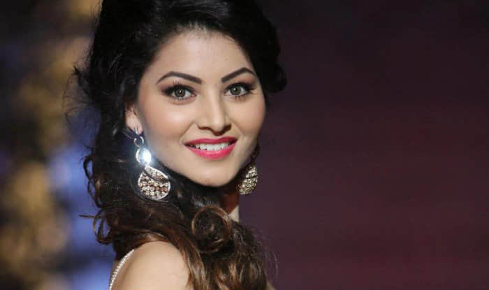 bollywood hot actress urvashi rautela bad photo