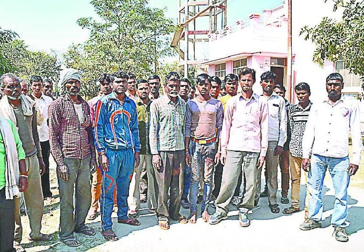 Worker's death due to fall of brick on kiln